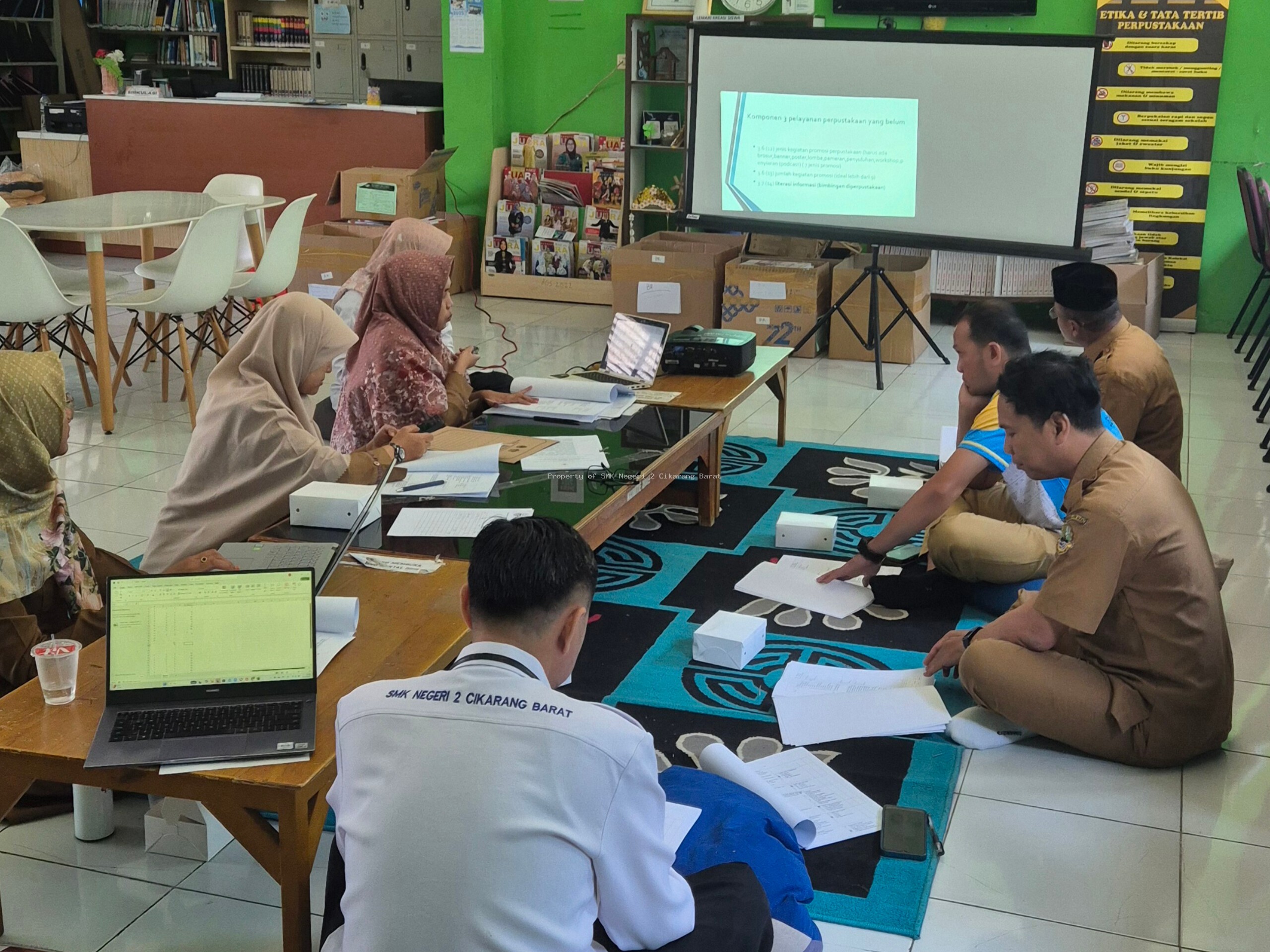 Persiapan Akreditasi Perpustakaan SMKN 2 Cikarang Barat