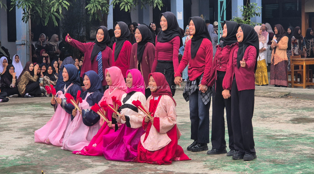 Semarak Bulan Bahasa dan Sastra 2025 di SMK Negeri 2 Cikarang Barat: Rayakan Kreativitas dan Cinta Bahasa Indonesia